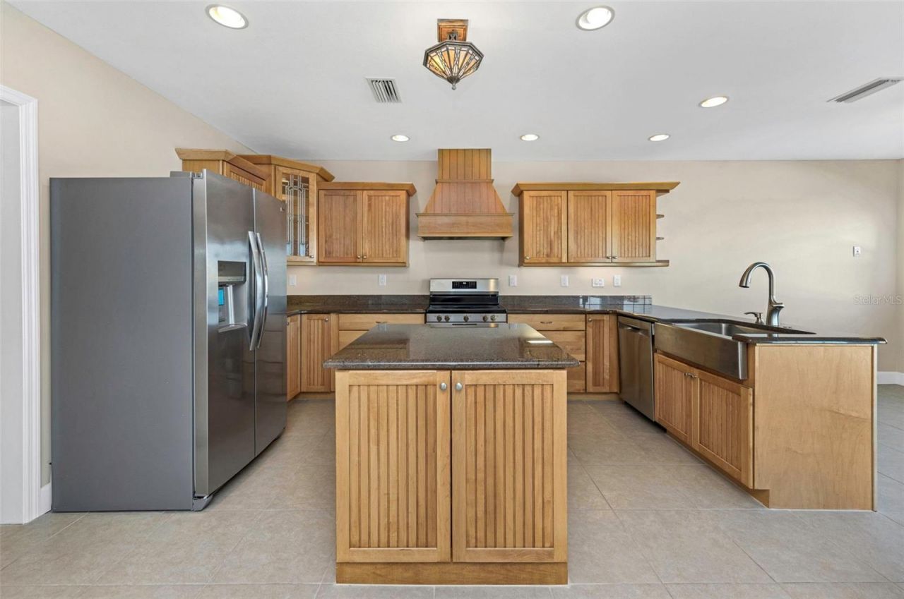 1445 Corey Way S, South Pasadena, FL 33707 Photo