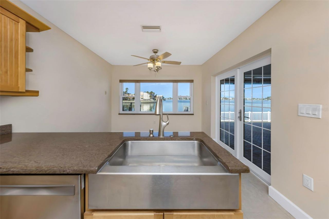 1445 Corey Way S, South Pasadena, FL 33707 Photo