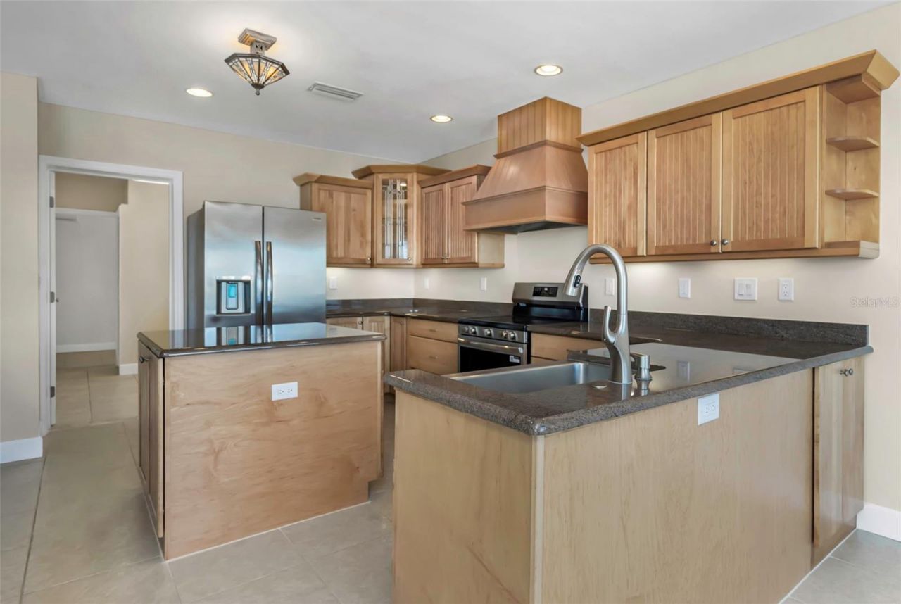 1445 Corey Way S, South Pasadena, FL 33707 Photo