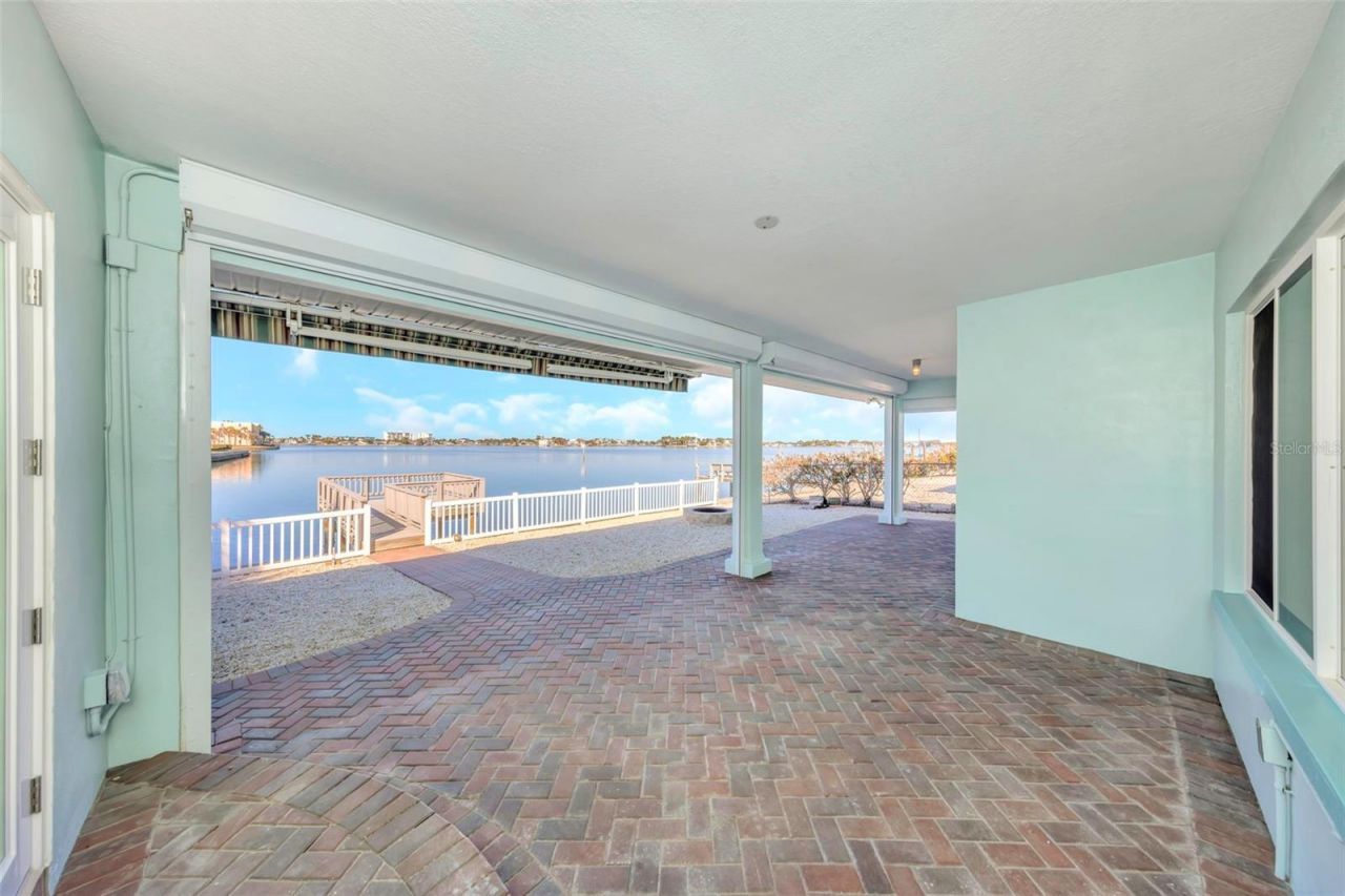 1445 Corey Way S, South Pasadena, FL 33707 Photo