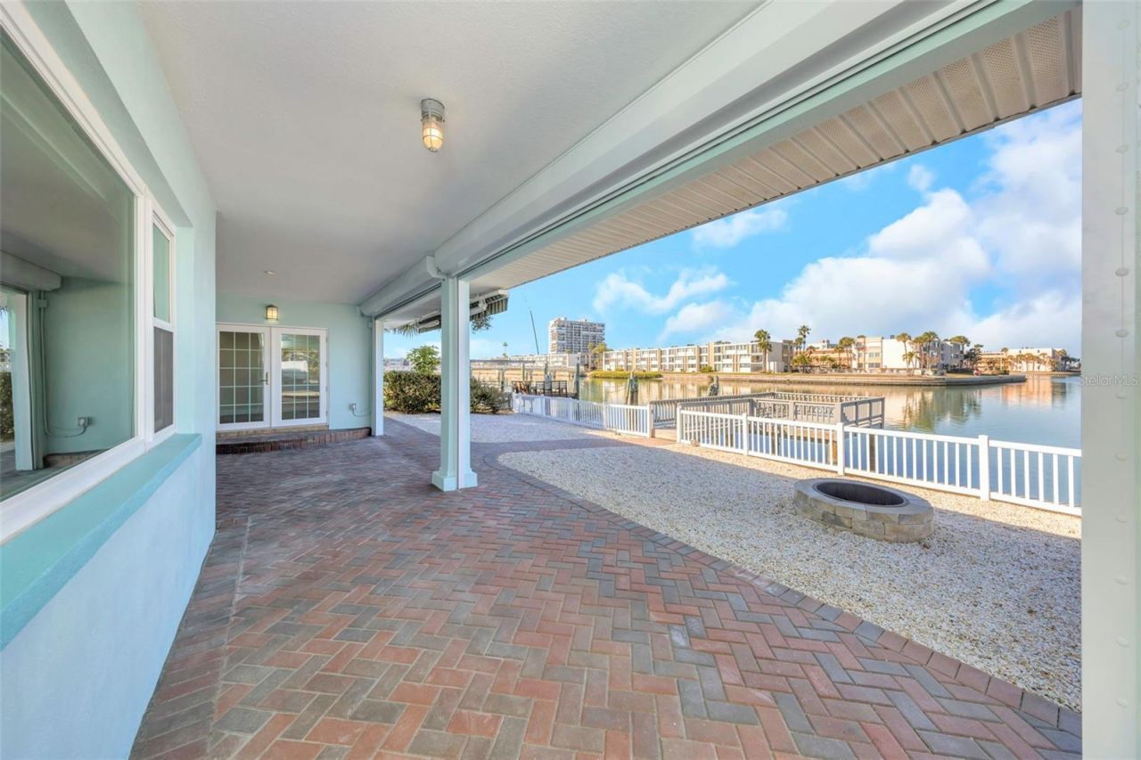 1445 Corey Way S, South Pasadena, FL 33707 Photo