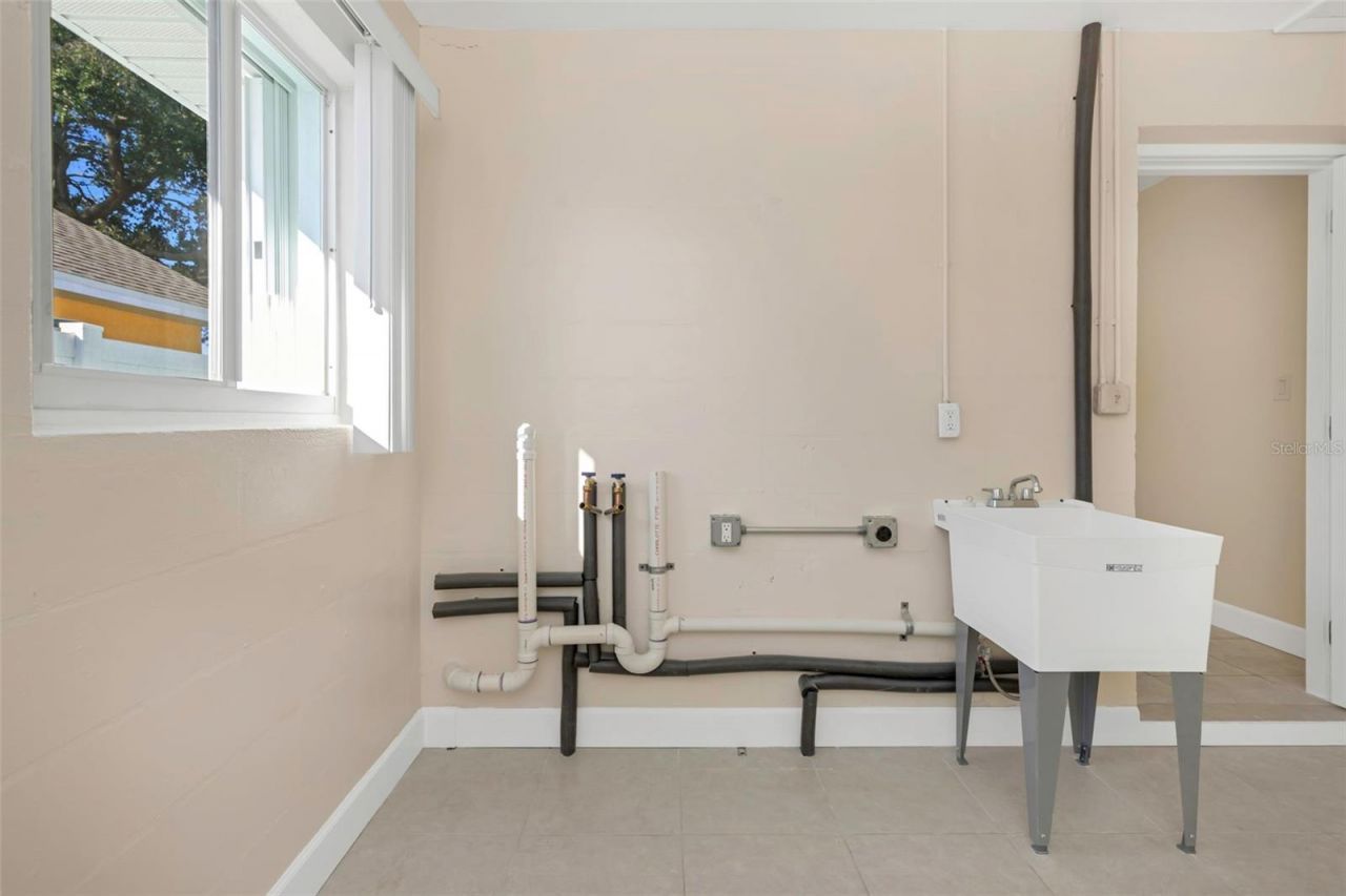 1445 Corey Way S, South Pasadena, FL 33707 Photo