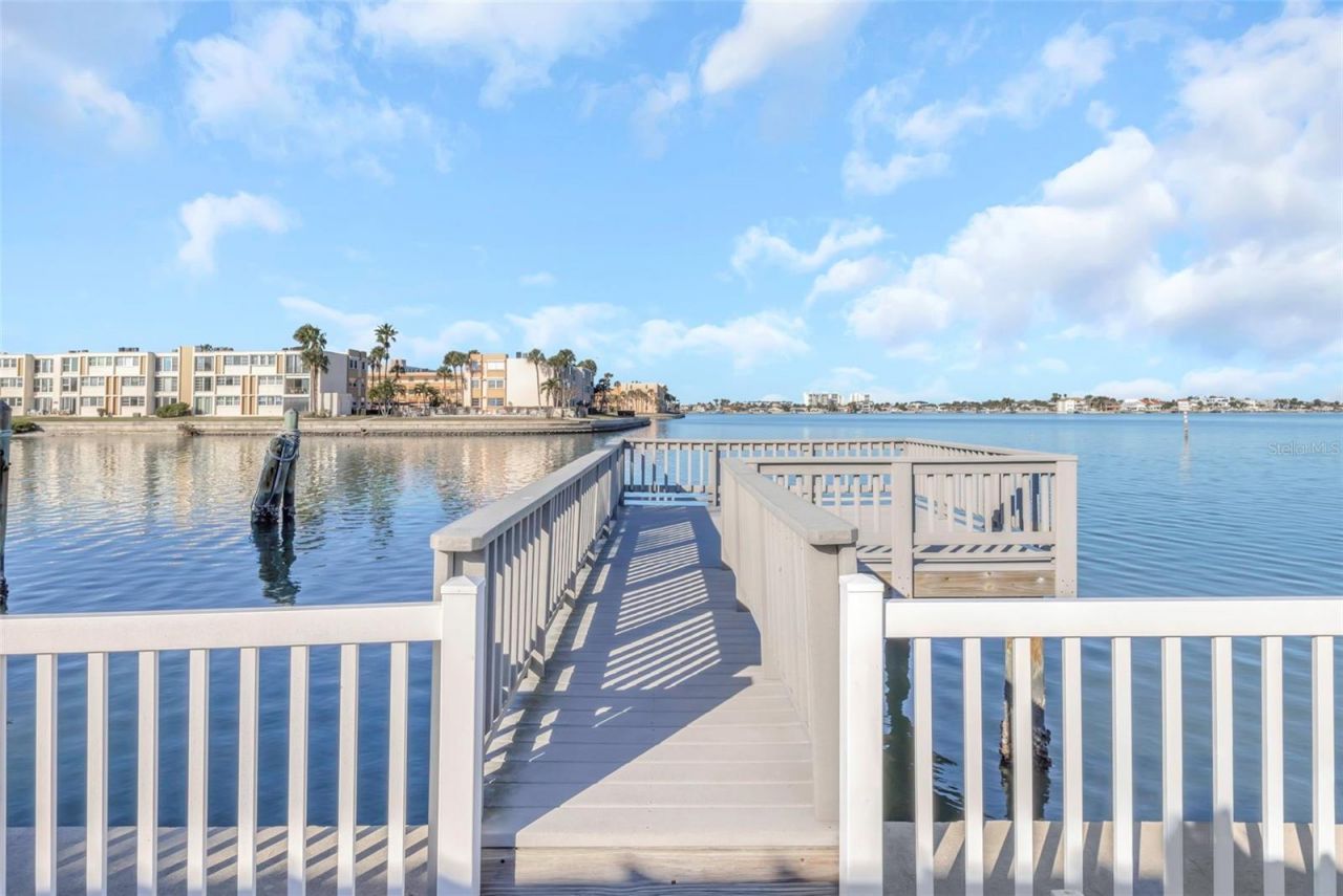 1445 Corey Way S, South Pasadena, FL 33707 Photo