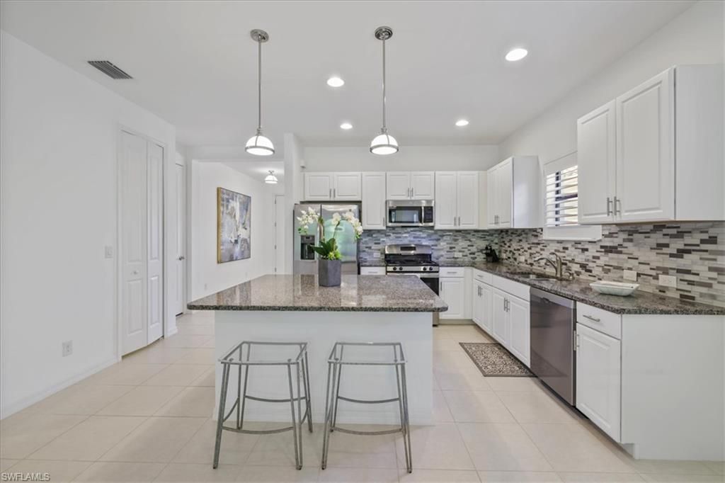 11508 Grey Egret Cir, Fort Myers, FL 33966 Photo