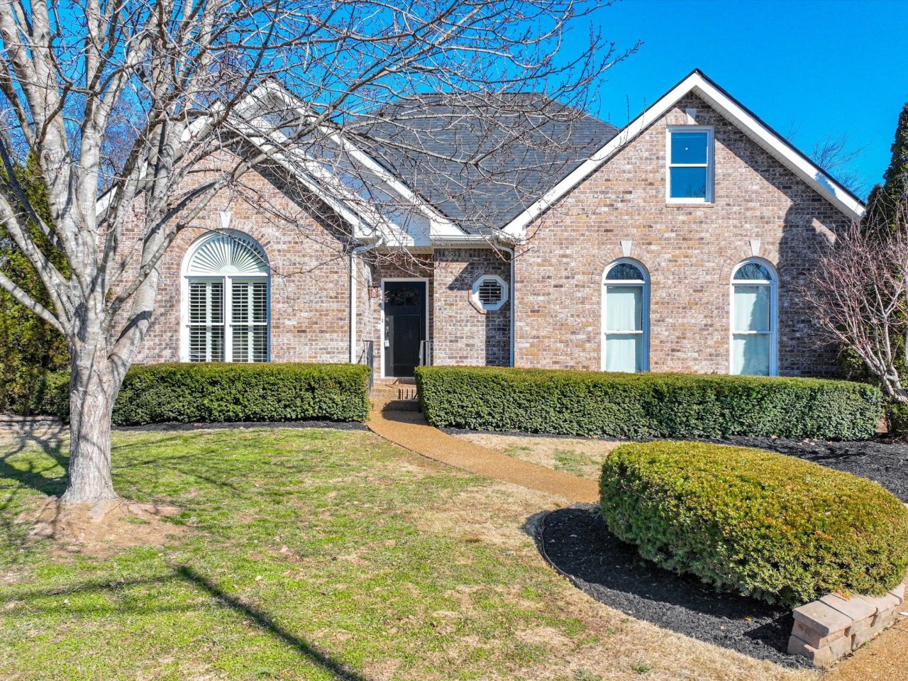 1812 Kara Ct, Spring Hill, TN 37174 Main Photo