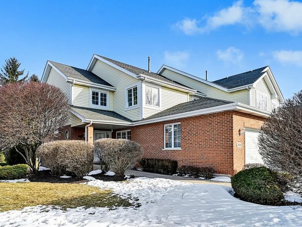 7676 Thistlewood Lane, Frankfort, IL 60423