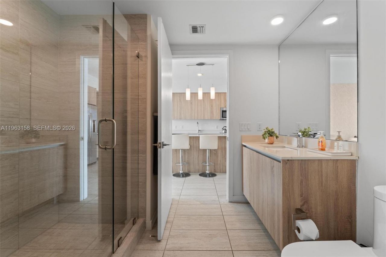 3900 Biscayne Blvd, Unit S-418, Miami, FL 33137 Photo