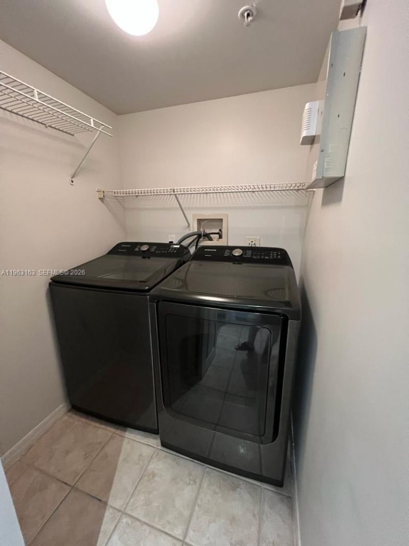 4171 N Haverhill Rd , Unit 1011, West Palm Beach, FL 33417 Photo