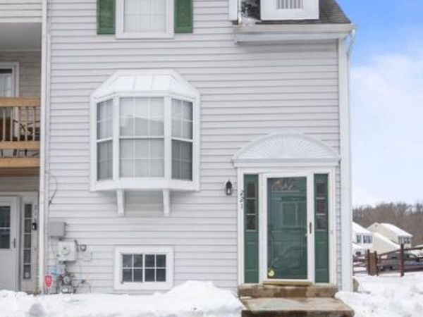 221 VERCELLI DRIVE, BEAR, DE 19701