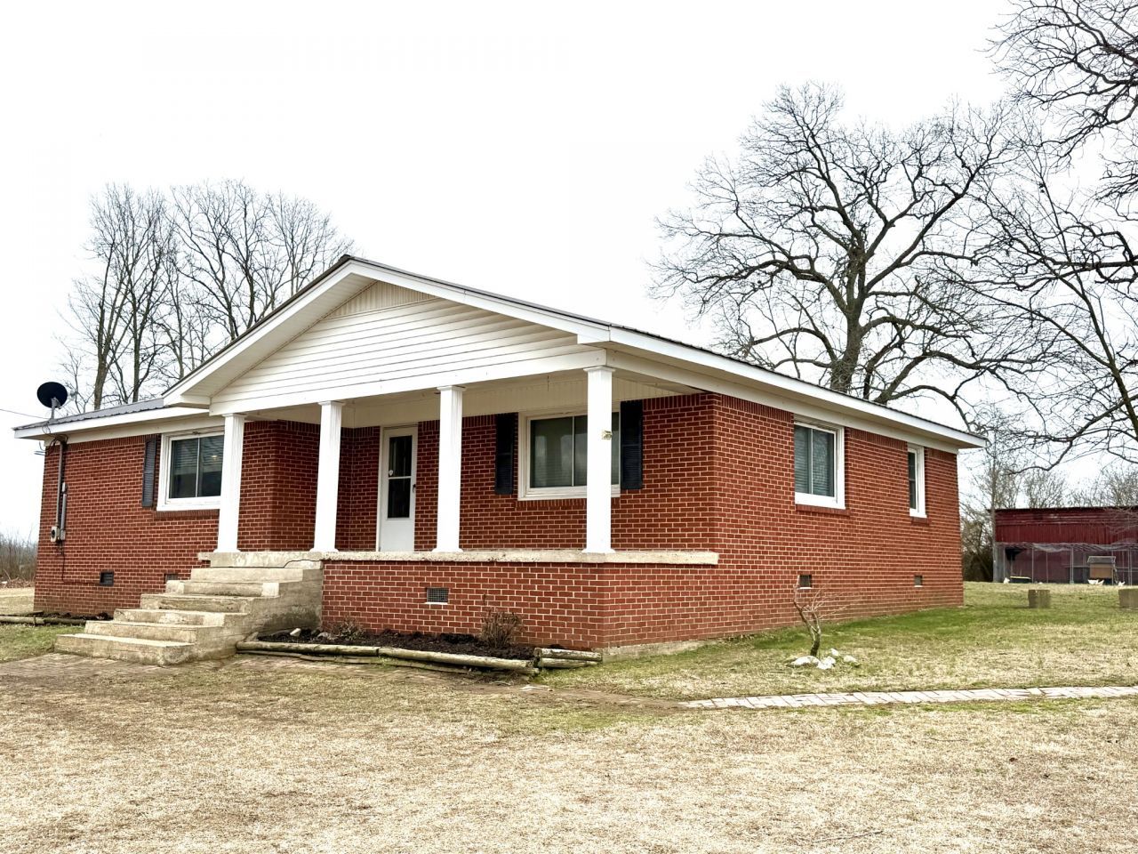 1803 Highway 64 W Lawrenceburg, TN 38464