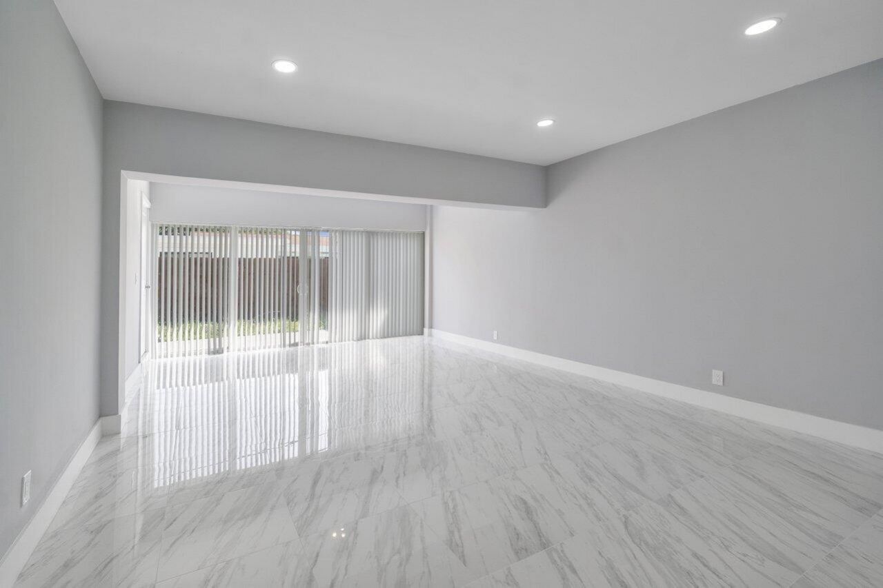 708-710 NE 23rd Avenue, Pompano Beach, FL 33062 Photo