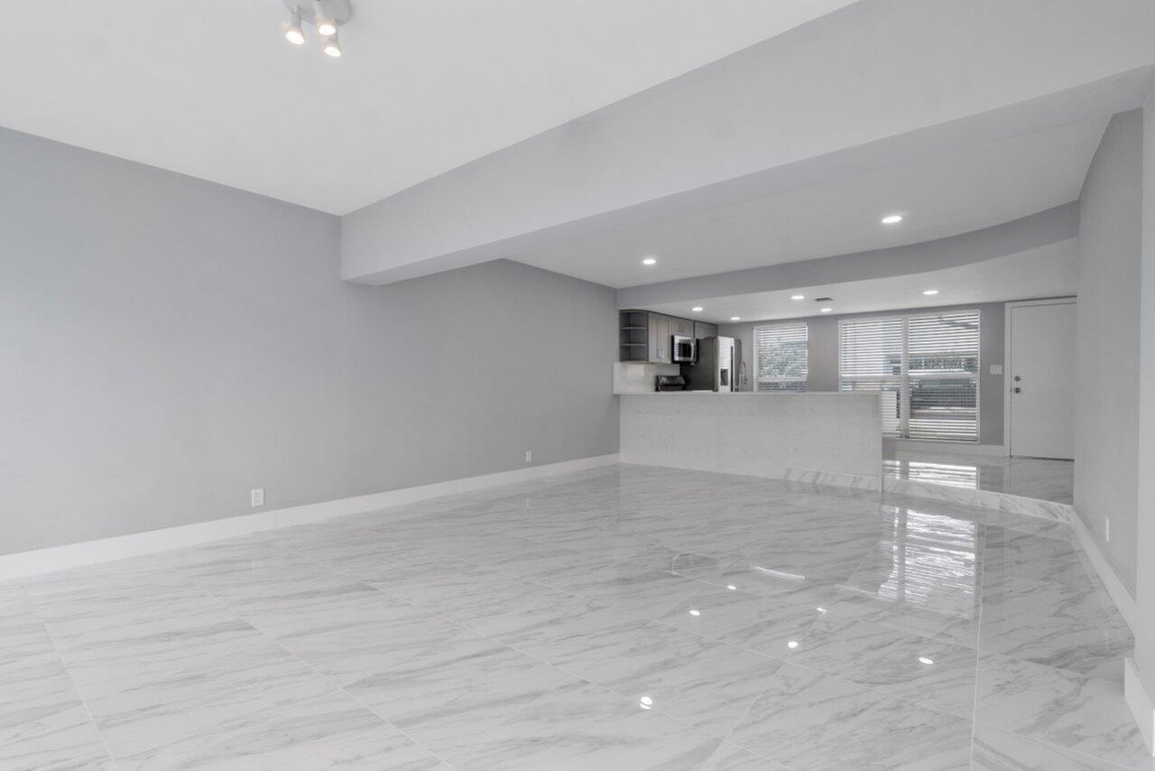 708-710 NE 23rd Avenue, Pompano Beach, FL 33062 Photo