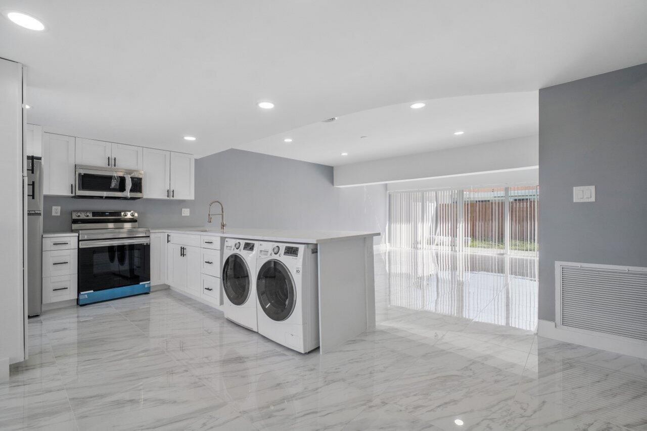 708-710 NE 23rd Avenue, Pompano Beach, FL 33062 Photo