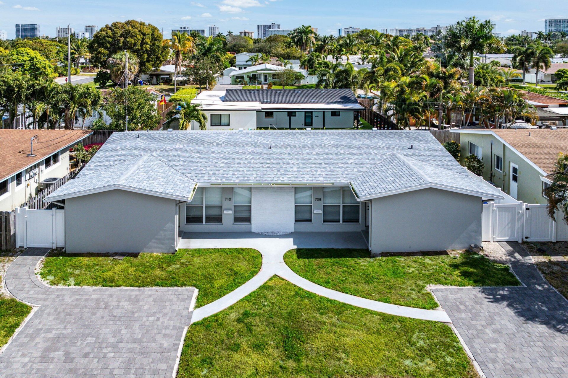 708-710 NE 23rd Avenue, Pompano Beach, FL 33062 Photo