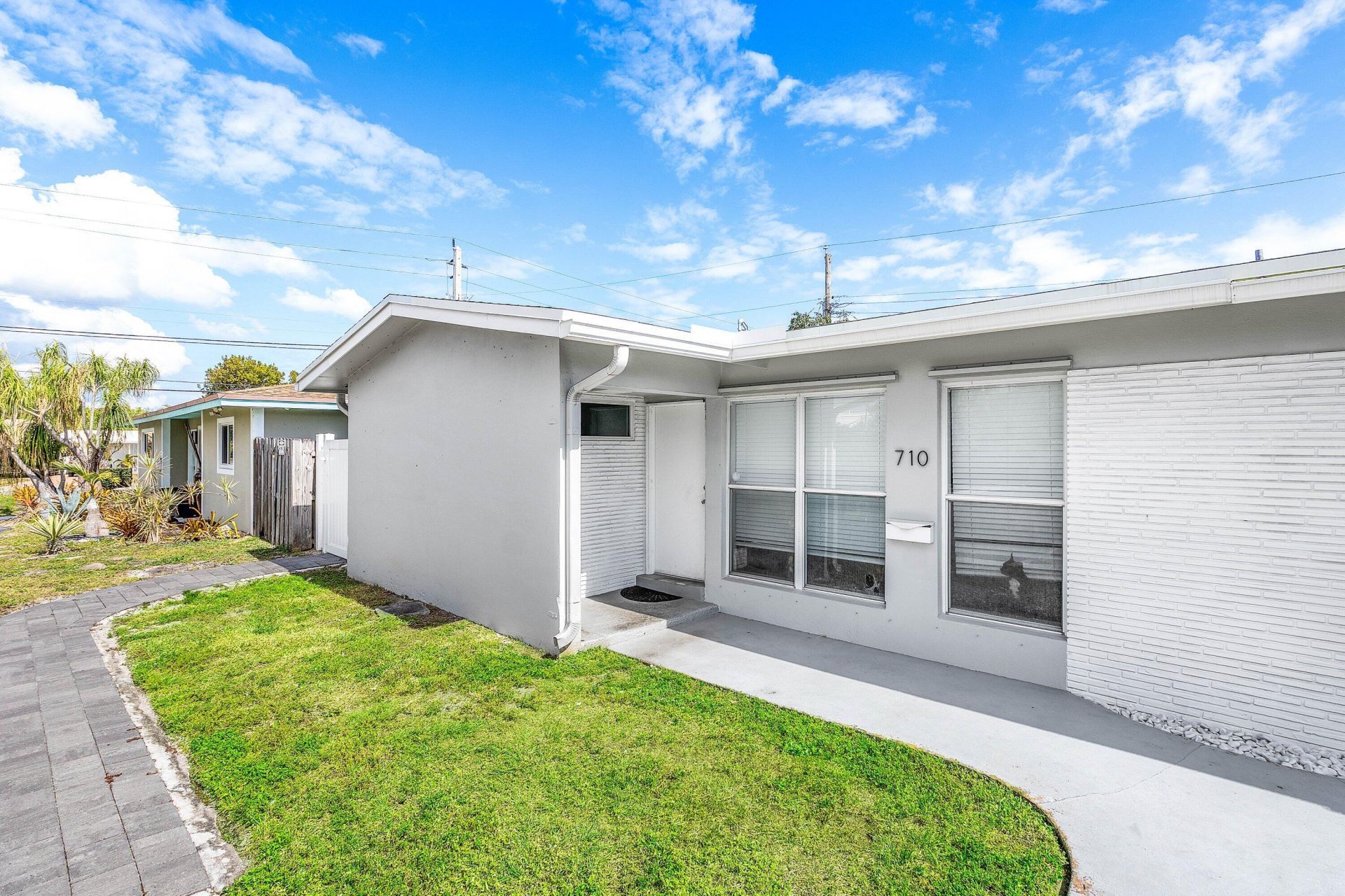 708-710 NE 23rd Avenue, Pompano Beach, FL 33062 Photo