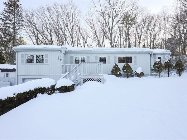 207 Eliot St, Ashland, MA 01721