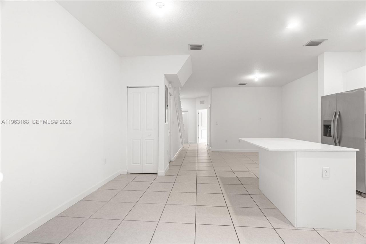 12307 NW 23rd Ct, Unit 12307, Miami, FL 33167 Photo