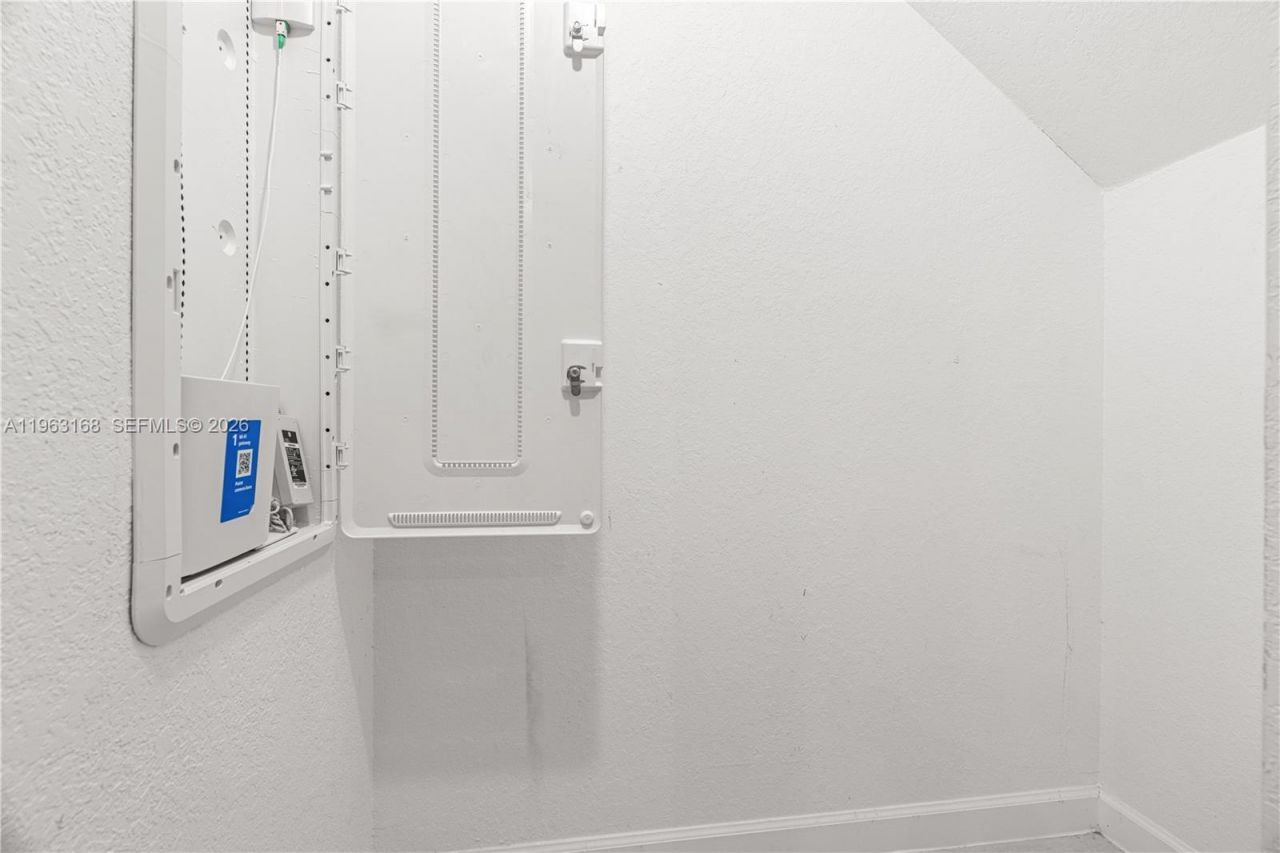 12307 NW 23rd Ct, Unit 12307, Miami, FL 33167 Photo