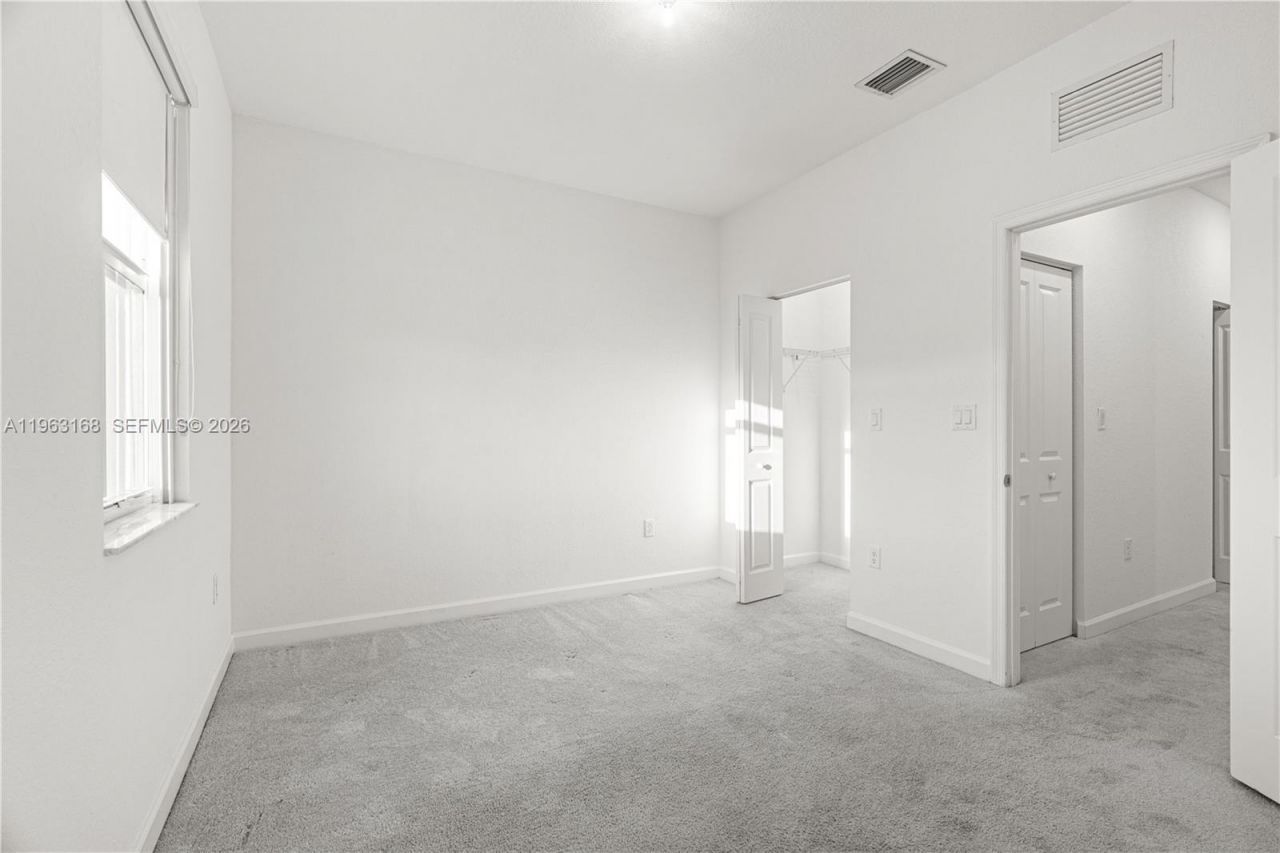 12307 NW 23rd Ct, Unit 12307, Miami, FL 33167 Photo