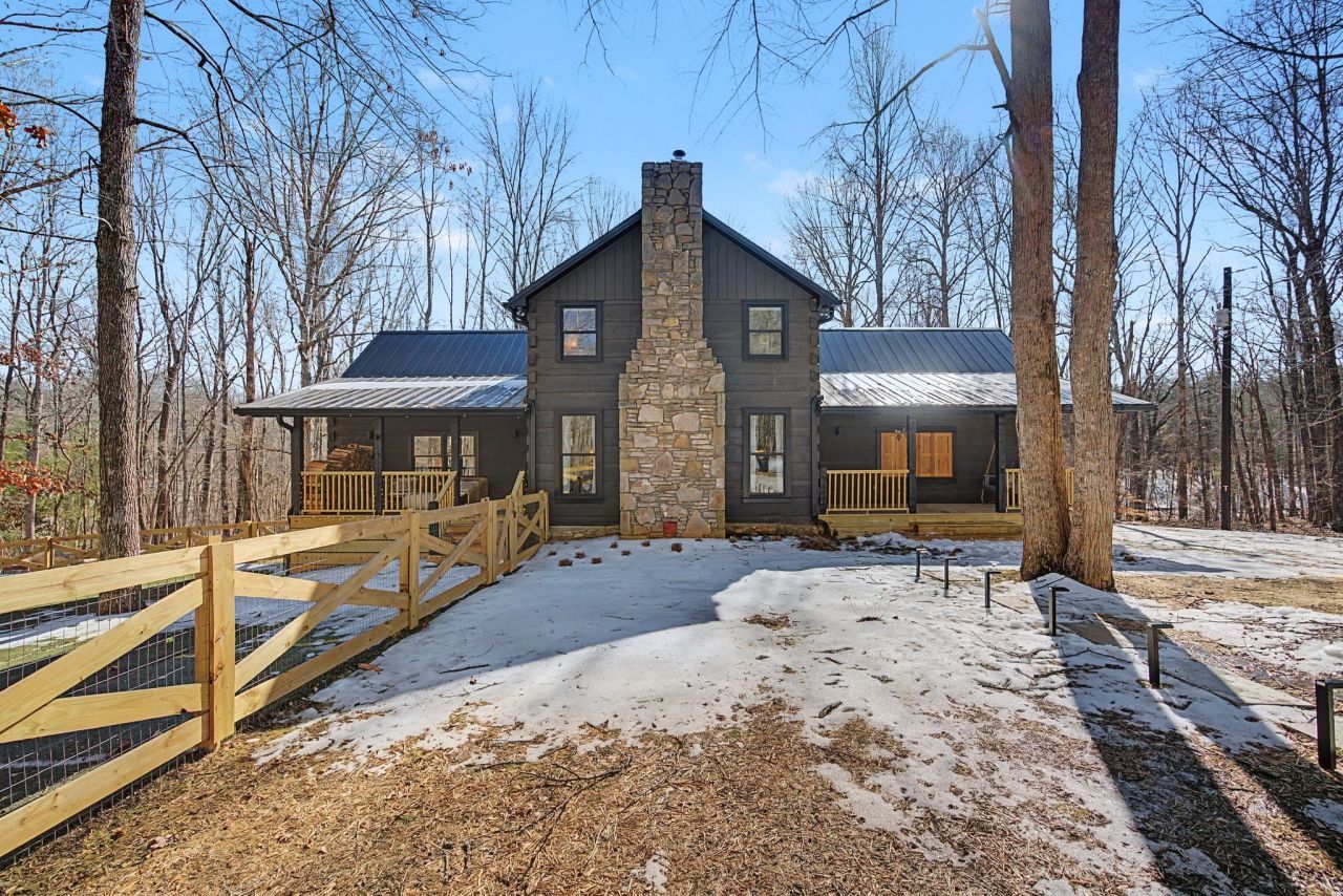 1165 Whippoorwill Dr, Kingston Springs, TN 37082 Main Photo