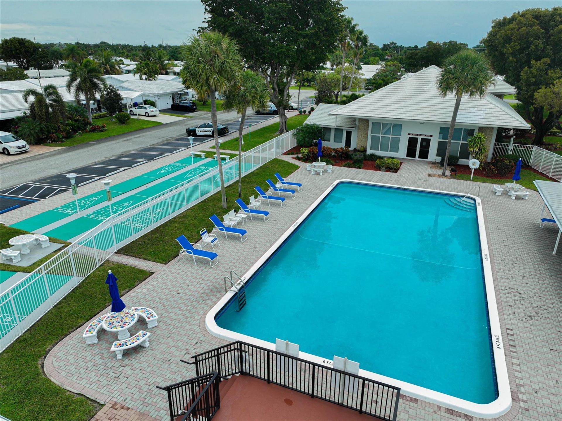 2741 W Golf Boulevard, Pompano Beach, FL 33064 Photo