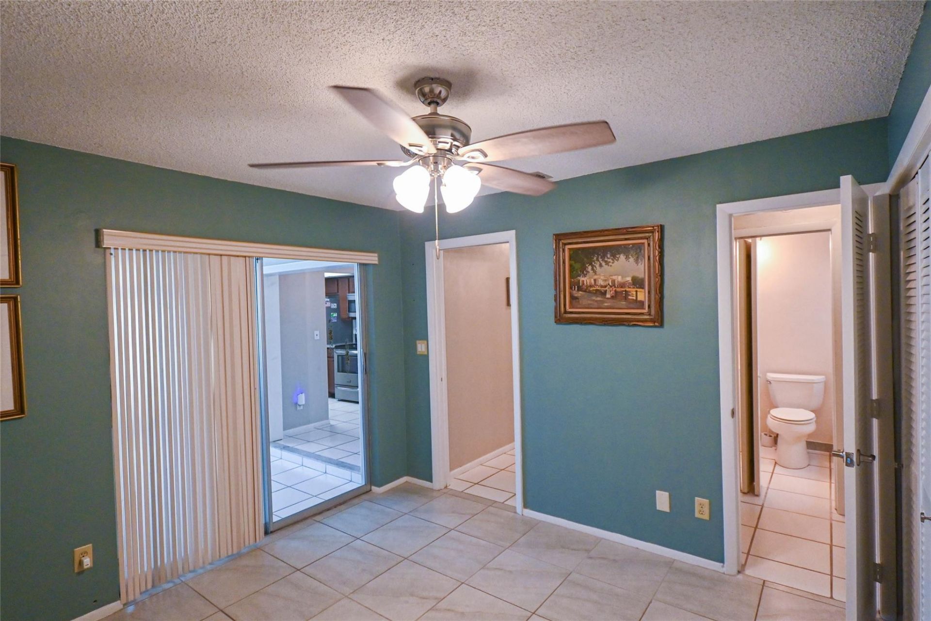 2741 W Golf Boulevard, Pompano Beach, FL 33064 Photo