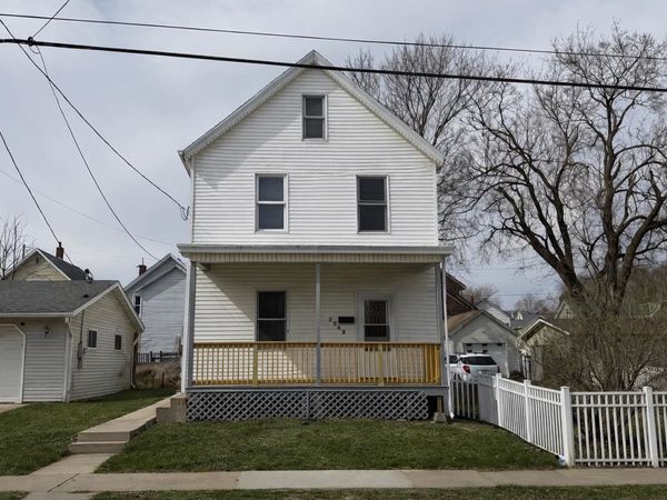 2243 White Street, Dubuque, IA 52001