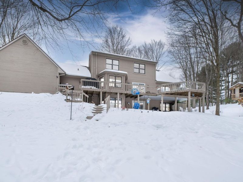 12700 Hilltop Drive, Fredericktown, OH 43019 Photo 3