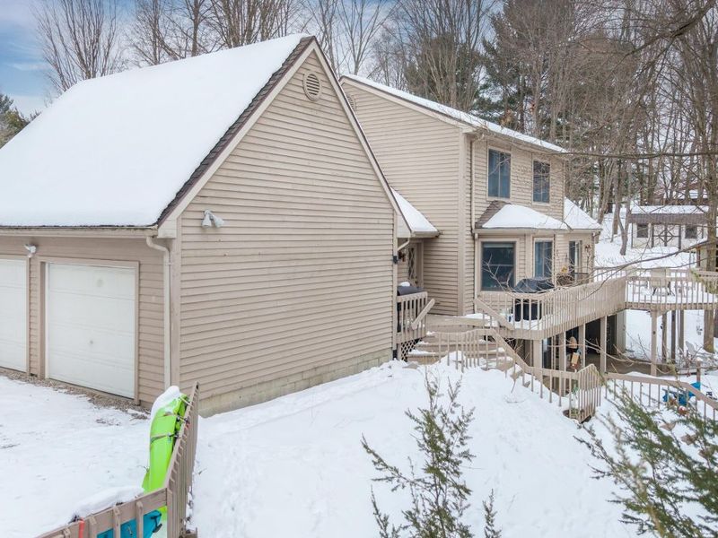 12700 Hilltop Drive, Fredericktown, OH 43019 Photo 5