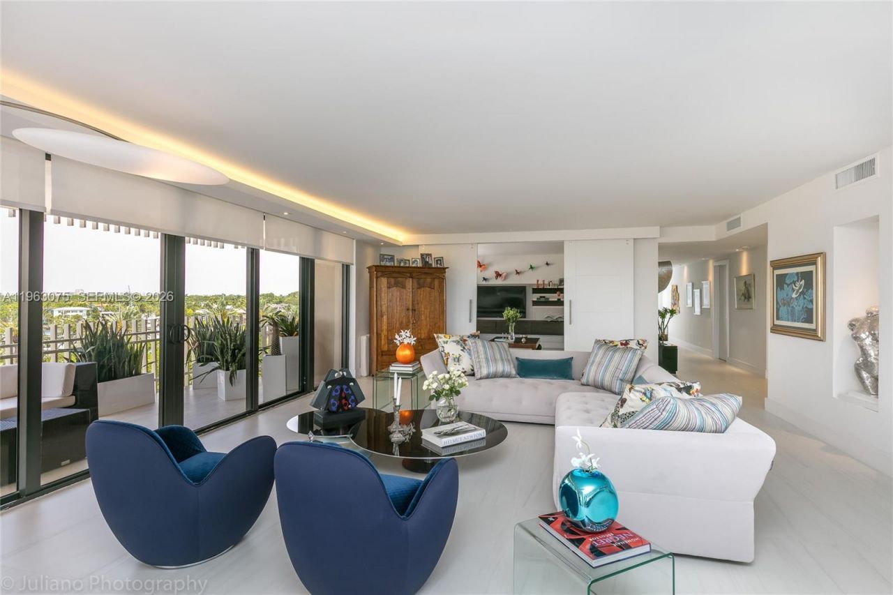 3 Grove Isle Dr , Unit C502, Miami, FL 33133 Photo