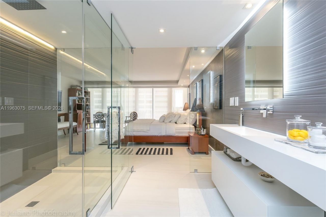 3 Grove Isle Dr , Unit C502, Miami, FL 33133 Photo