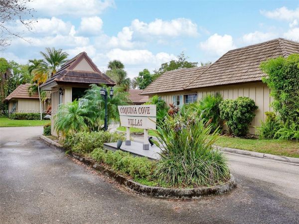 1901 Coquina Way , Coral Springs, FL 33071