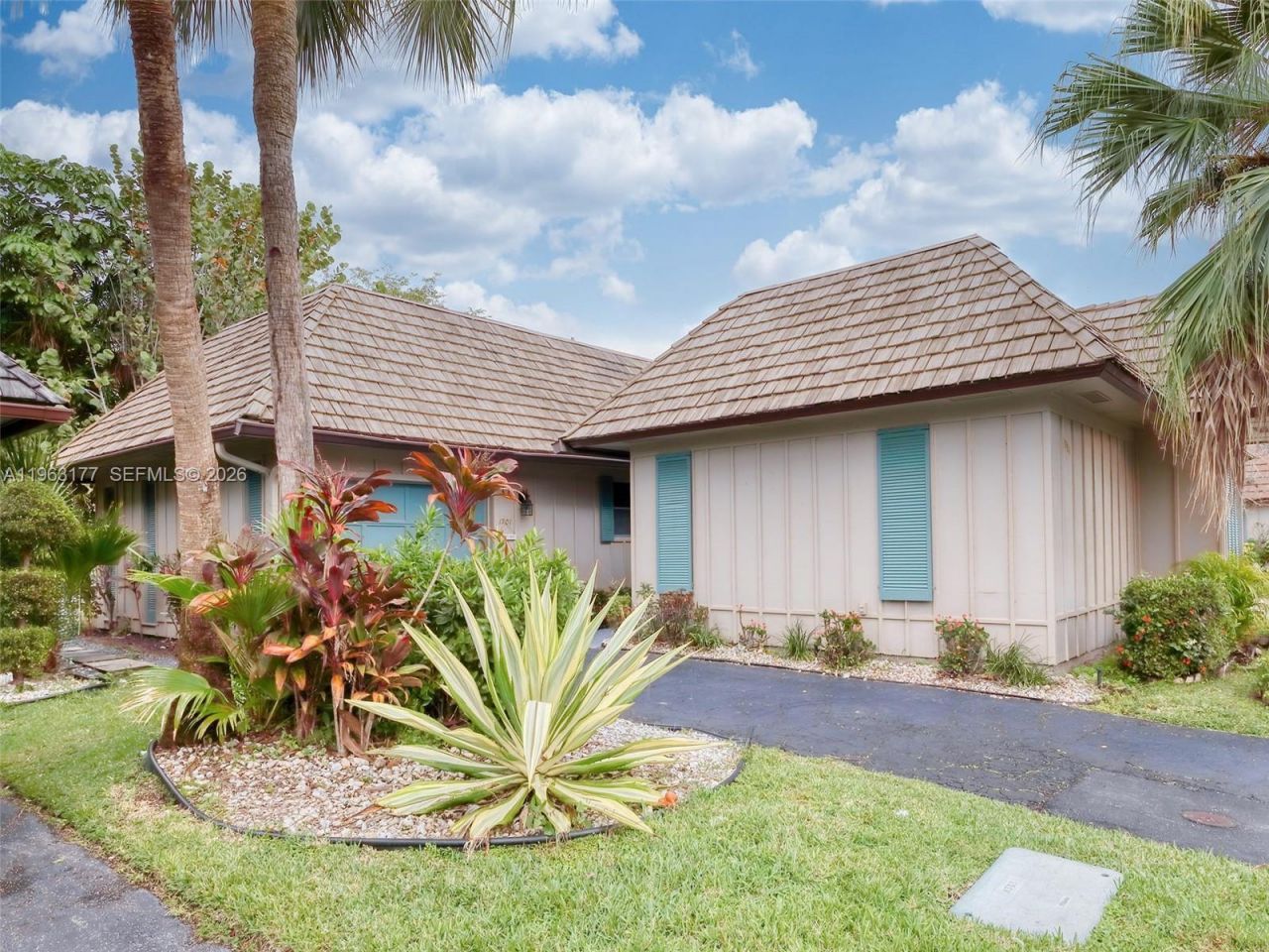 1901 Coquina Way , Coral Springs, FL 33071 Photo