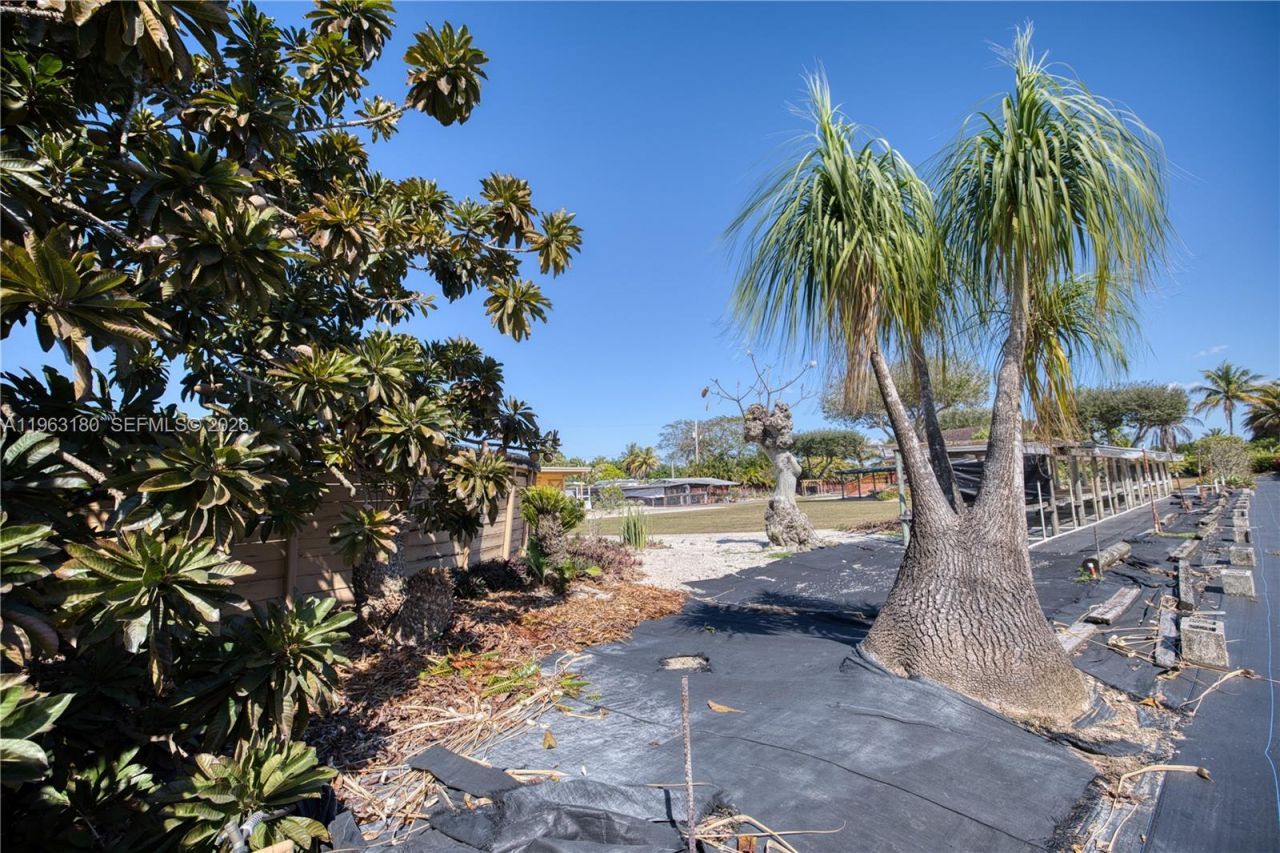 23550 SW 214th Pl, Homestead, FL 33031 Photo