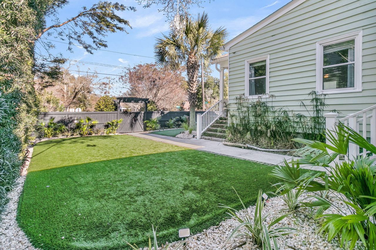 119 Simons Street Photo 8