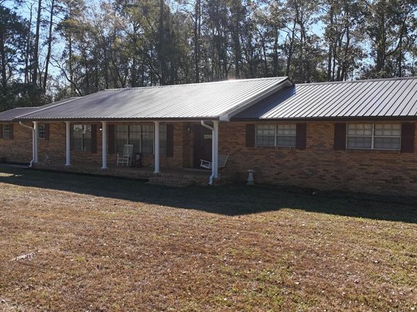 308 E Michigan Avenue , Bonifay, FL 32425