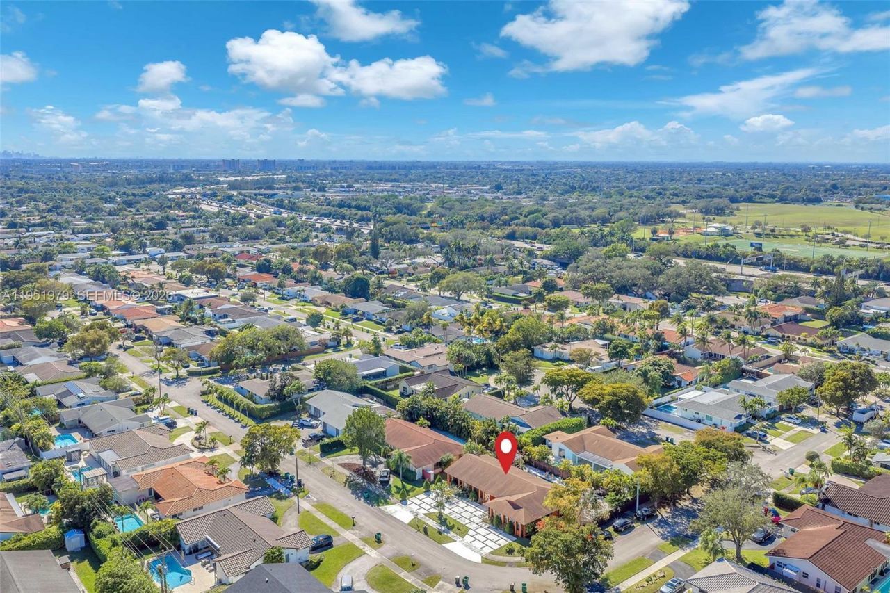 21424 NE 19th Ct, Miami, FL 33179 Photo