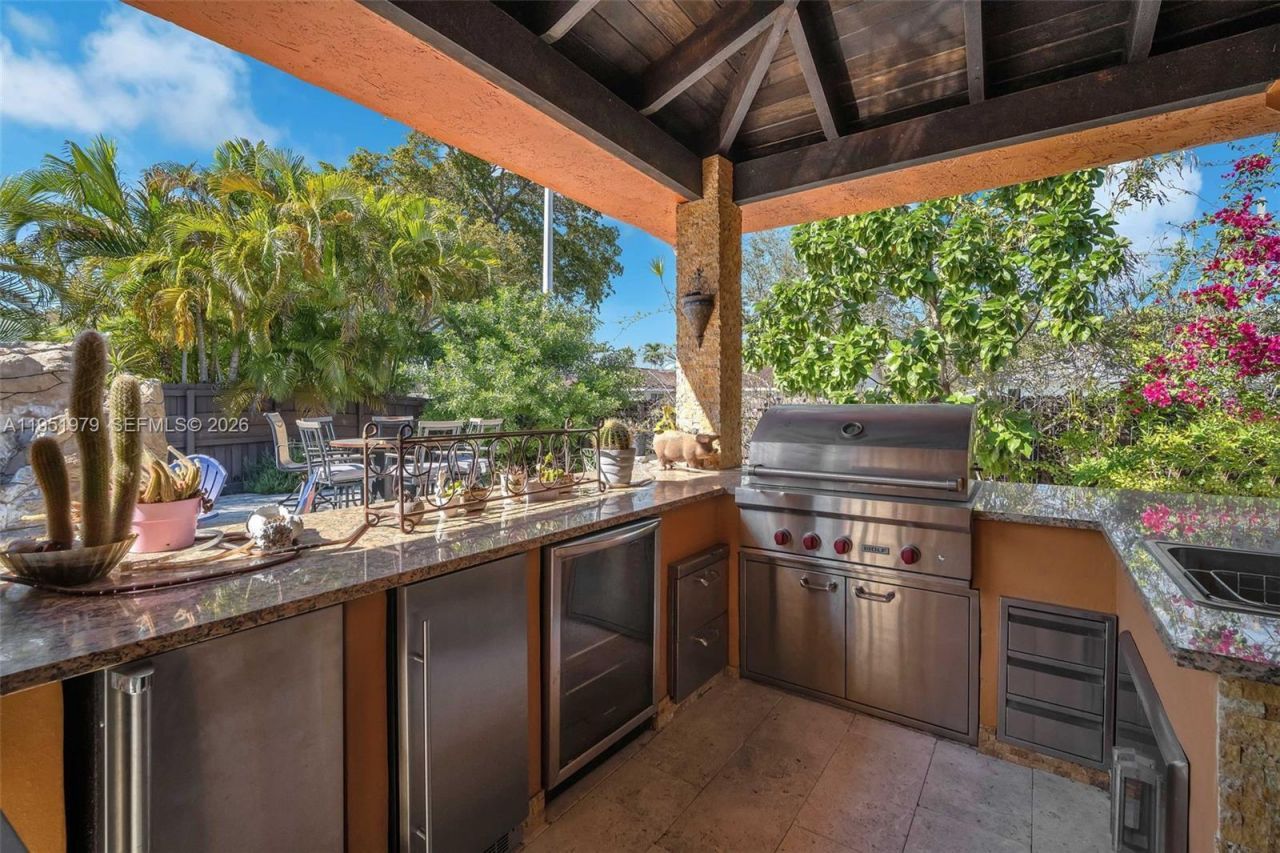 21424 NE 19th Ct, Miami, FL 33179 Photo