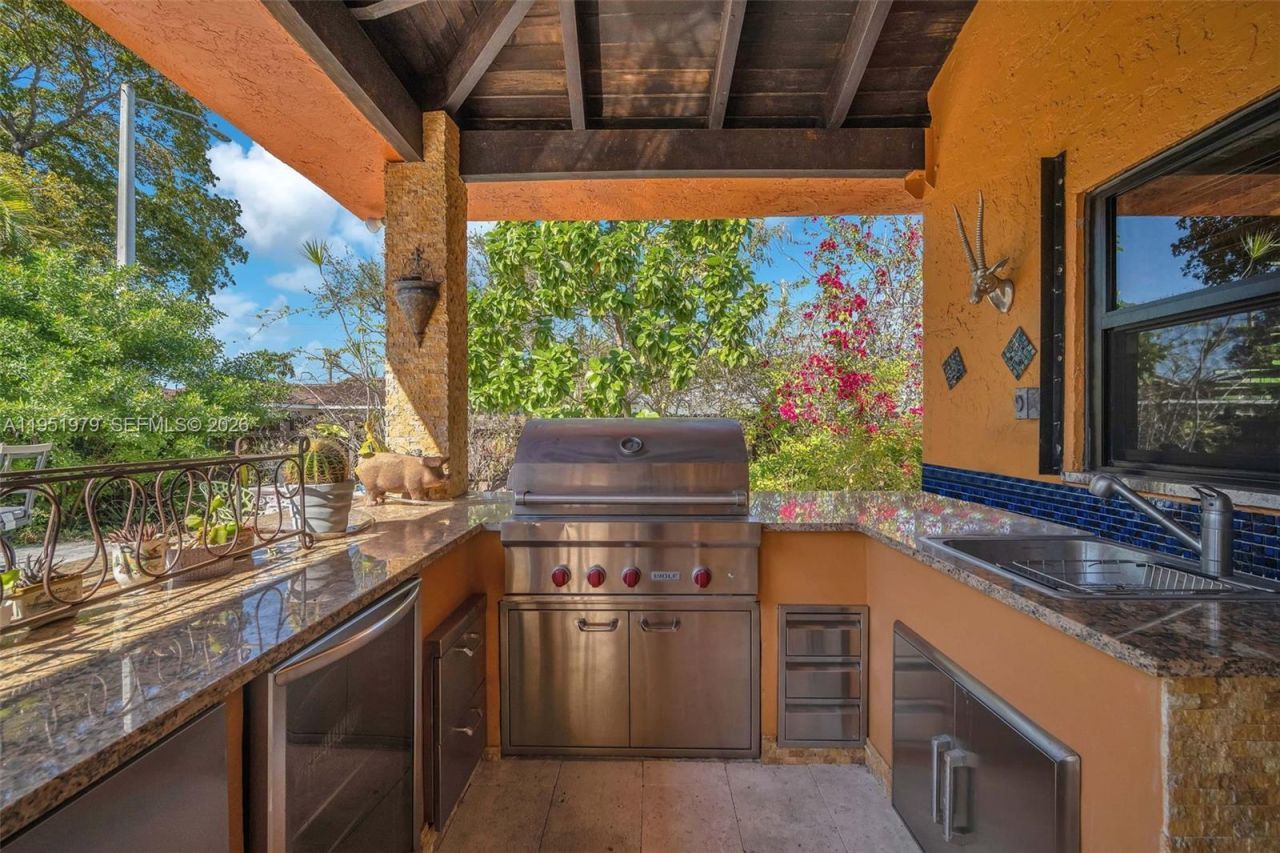 21424 NE 19th Ct, Miami, FL 33179 Photo