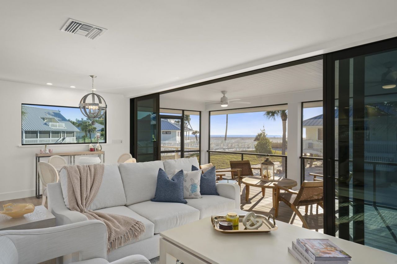 25 Beach Homes, Captiva, FL 33924 Photo