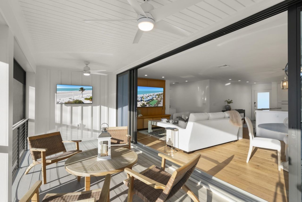 25 Beach Homes, Captiva, FL 33924 Photo