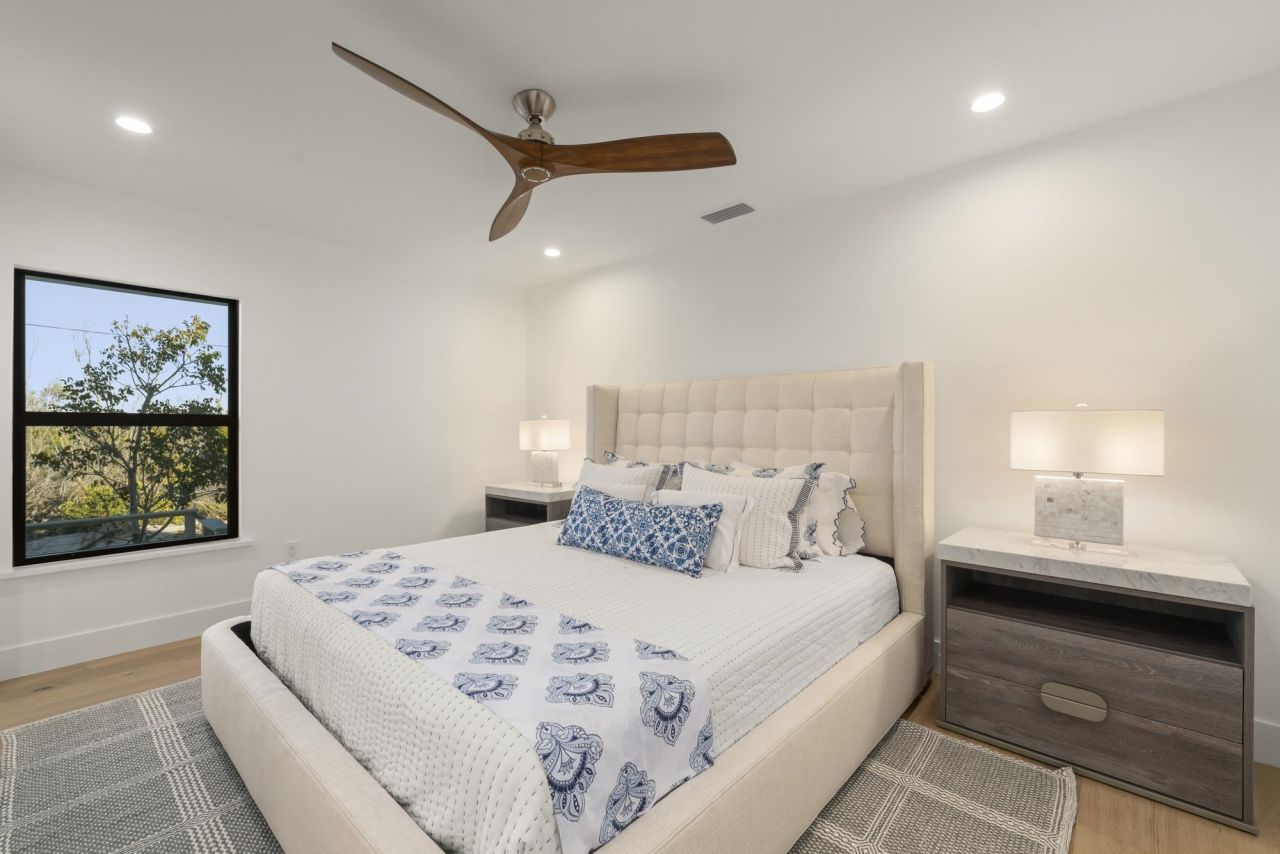 25 Beach Homes, Captiva, FL 33924 Photo