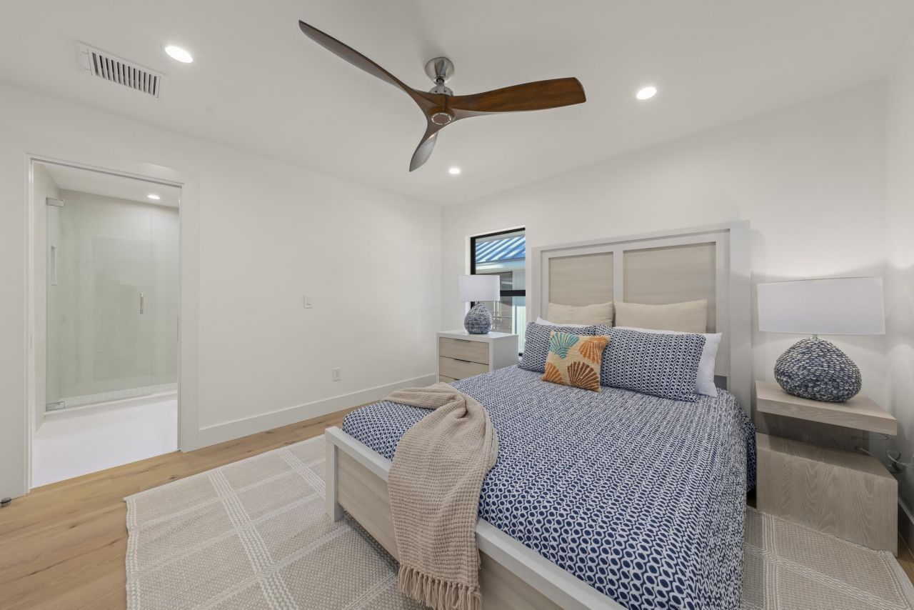 25 Beach Homes, Captiva, FL 33924 Photo