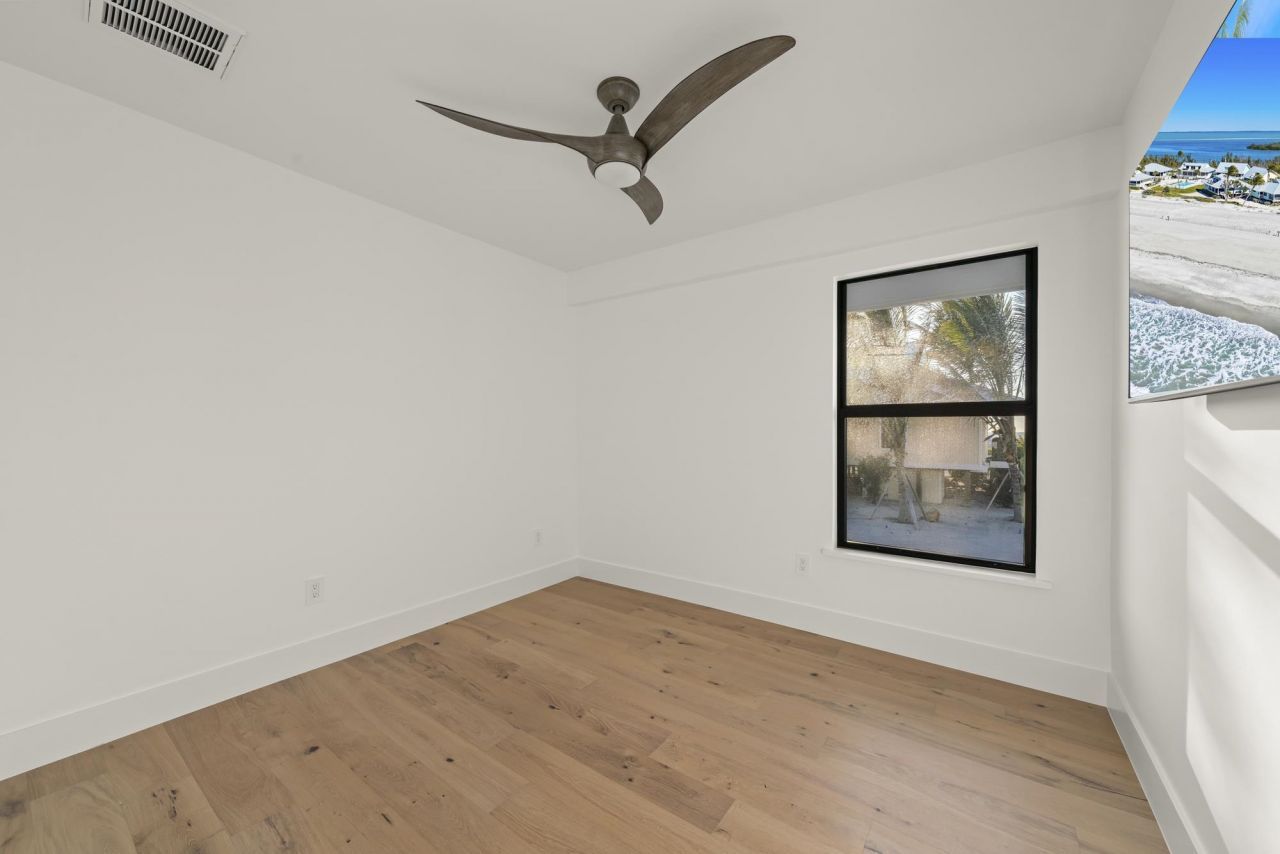 25 Beach Homes, Captiva, FL 33924 Photo