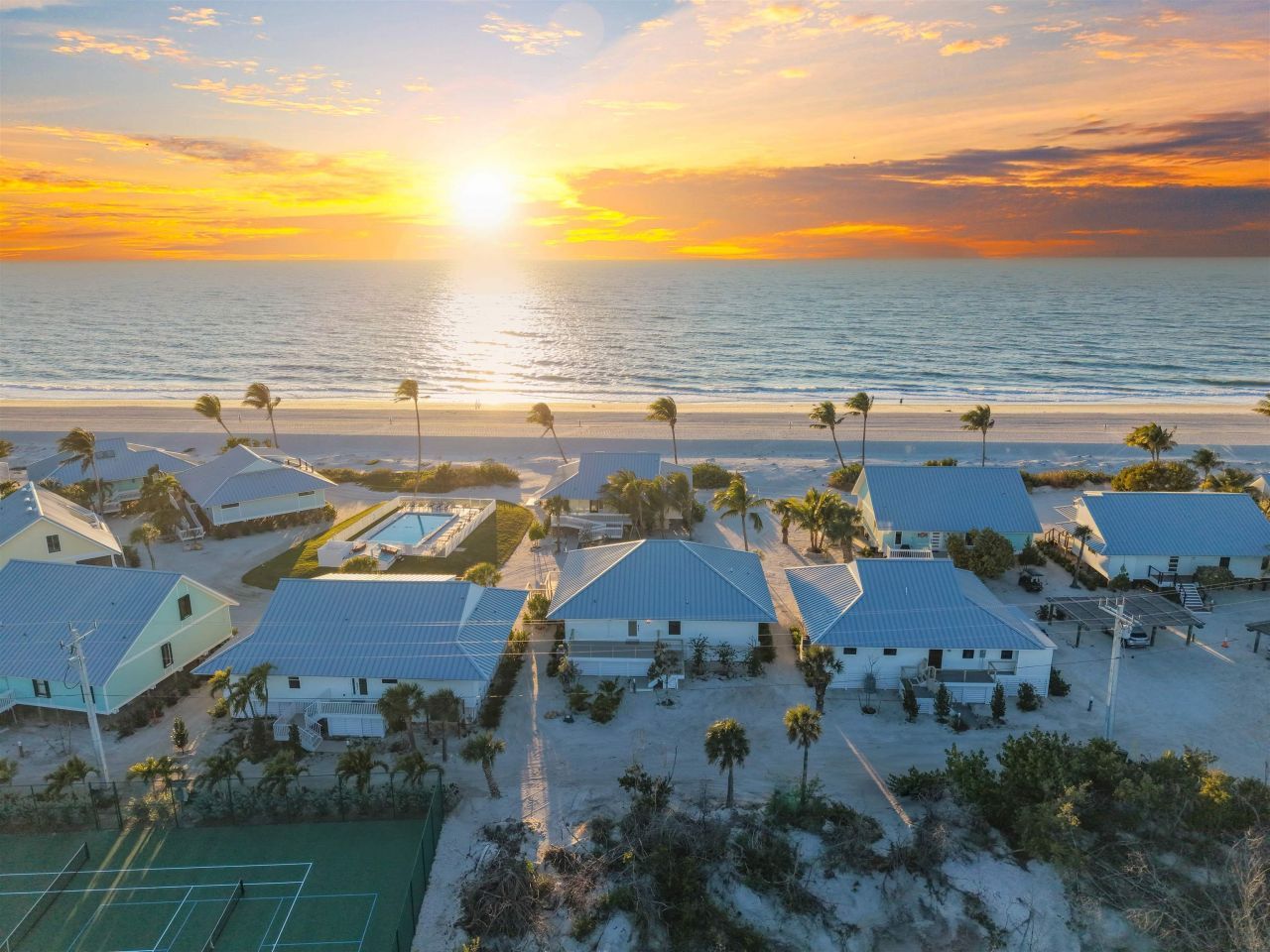 25 Beach Homes, Captiva, FL 33924 Photo