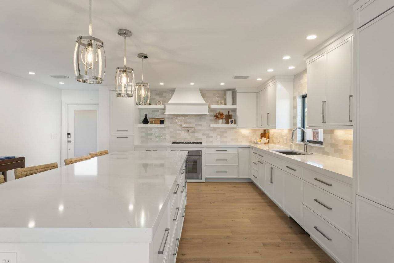 25 Beach Homes, Captiva, FL 33924 Photo