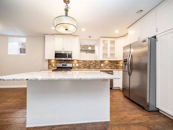 81 Broadway, Unit 1, Chelsea, MA 02150