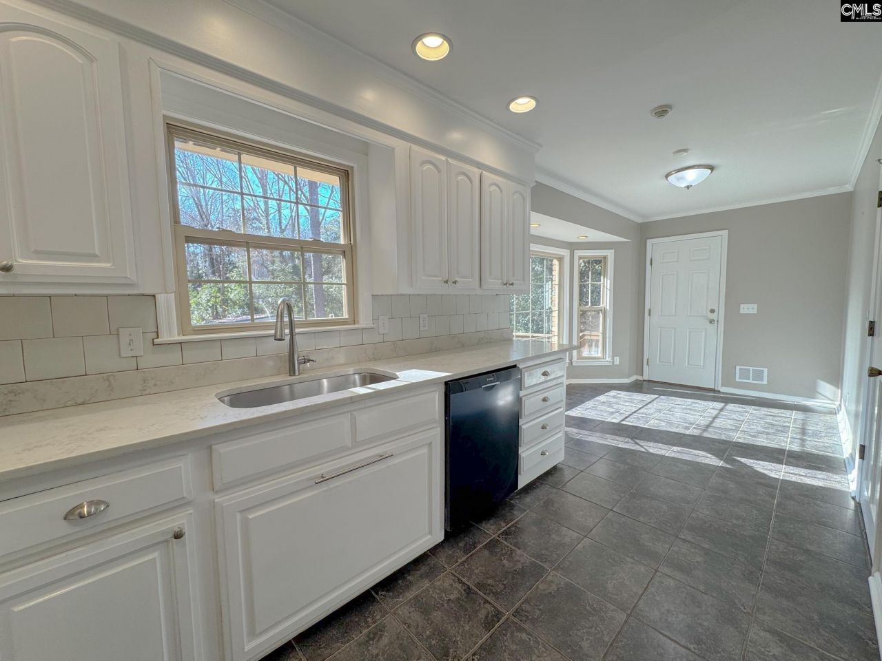 1351 Raintree Drive Photo 15