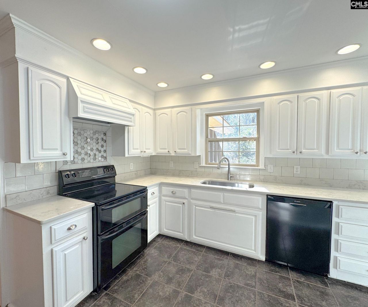 1351 Raintree Drive Photo 18