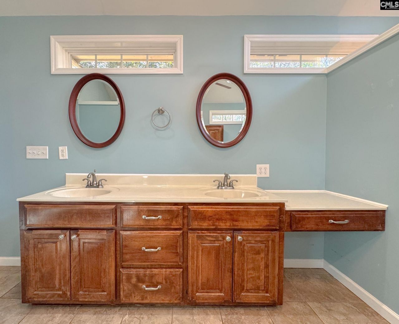 1351 Raintree Drive  Photo 29